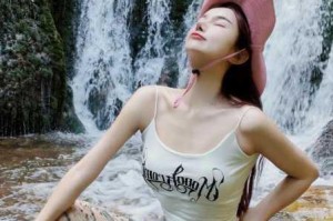 亚洲五月婷婷的视频为什么这么火？