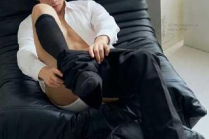 猛男 GayGay 免费网站是真的吗？如何辨别真假猛男 GayGay 免费网站？