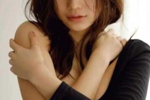 为什么午夜日本美女如此受欢迎？如何在午夜欣赏日本美女？怎样找到午夜日本美女？