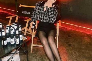 为什么要艹黑丝？这样做好不好？