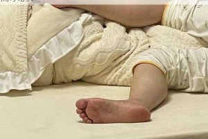 扒开她粉嫩的小缝的 A 片是如何满足用户的观看需求的？