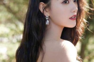 依依的图片为什么这么吸引人？如何提高依依图片的搜索排名？怎样制作依依风格的图片？