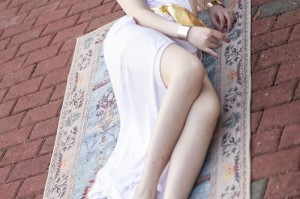 为什么日本女性喜欢在 VK 上玩弄自己的双乳？
