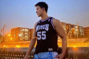 体育生 Chinese GayXNXX 为什么越来越受欢迎？