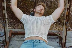 巨茎 CgGay 猛男  的究竟是什么？为何他能成为众人瞩目的焦点？