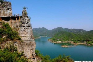 水蜜桃湿地福地院为什么如此受欢迎？如何打造一个类似的景区？