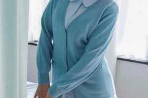 日本护士为何喷水？探寻背后原因及解决方法