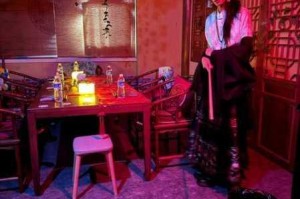 为什么午夜体验区的内容如此吸引人？如何在午夜体验区中获得最佳体验？怎样才能进入午夜体验区？