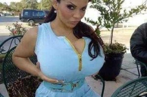 为什么-如何-怎样大胸的女生会被插？